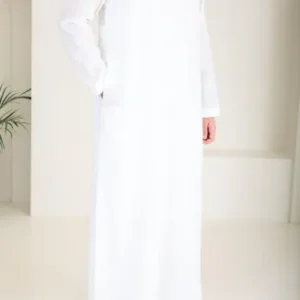 Emirati white qamees